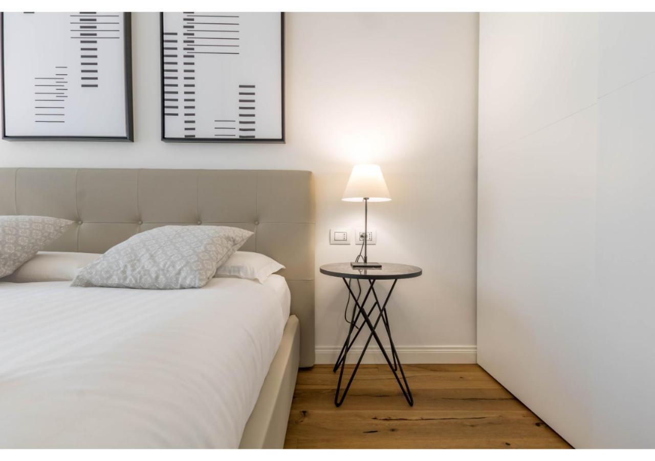 Ferienwohnung Joivy Fulcorina Mailand Exterior foto